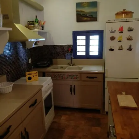Andros Gr Nr Batsi Seaview House